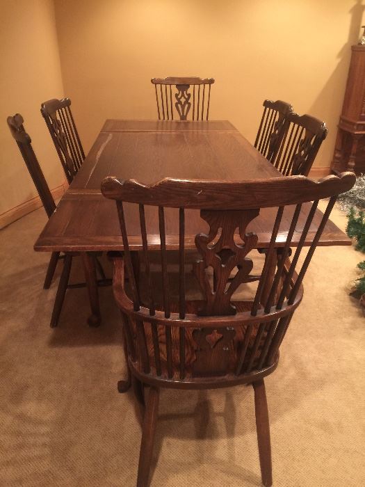 Drop leaf table w/6 chairs