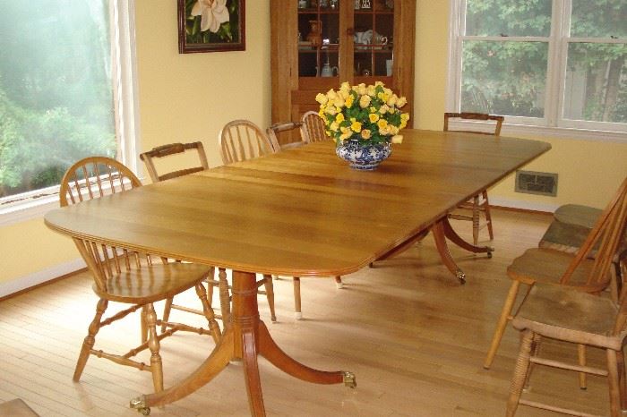 STICKLEY TABLE w/3 Numbered Leaves (Seats 12 Comfortably)