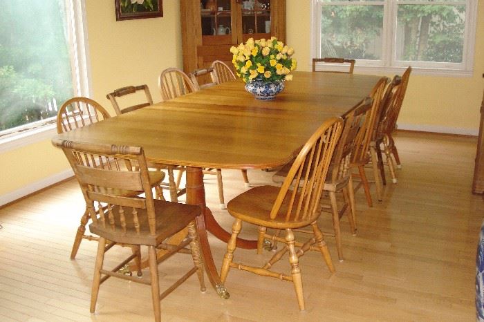 STICKLEY Table w/ NICHOLS & STONE and Other Chairs