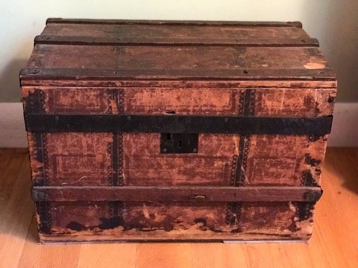 Trunk w/ interior shelf, early 1900's.  Trunk is 9 1/2" deep, 16" wide, 11" tall.