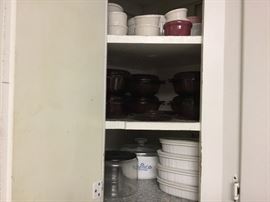 Kitchen cabinet