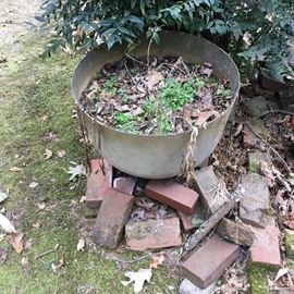 Another vintage metal pot