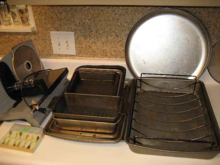 Large assortment of bake - cook ware. 