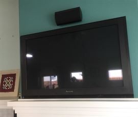 Large Panasonic flat screen t.v.
