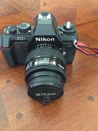 Nikon N2000 film camera