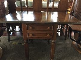 Drop leaf side table