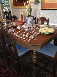 Antique dining table & 6 chairs