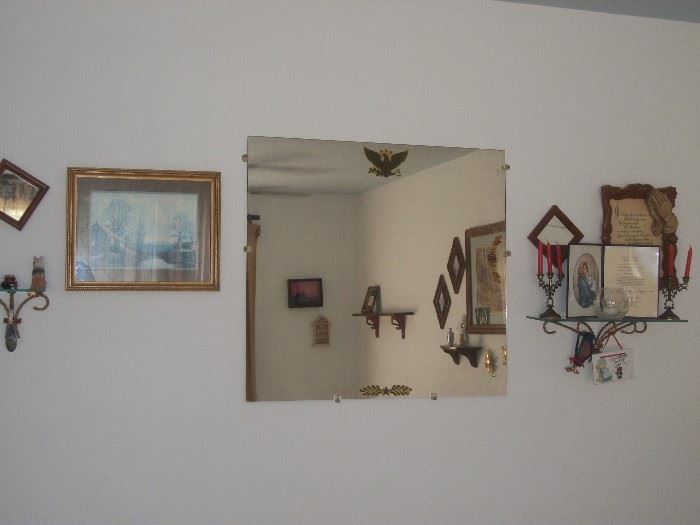 mirror and wall shelfs