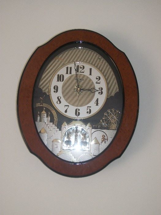 super neat wall clock