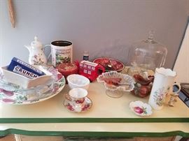 Vintage accessories.