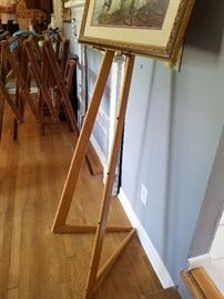 Modern style easel
