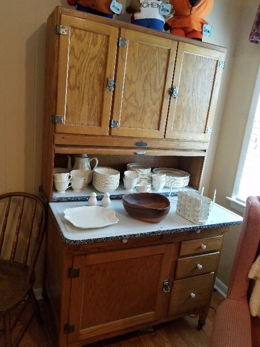 Hoosier cabinet