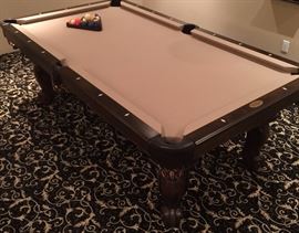 Connelly Pool Table w ALL the accessories (used 3x!) 