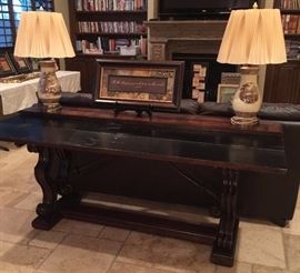 Sofa Table that folds out to a full size table, Pair Vintage Lamps 