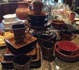 Roscher Pottery 
