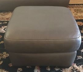 NEW Natuzzi Leather Sectional 