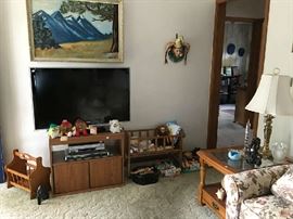 flat screen TV, vintage doll crib, dolls & clothes including original black & white Barbi (1961)