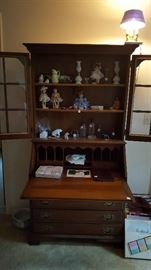 Bookshelf secretary combination