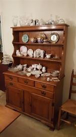 Hoosier cabinet