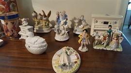 Vintage ceramic music boxes