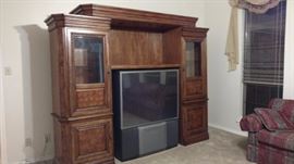 entertain center comes apart for moving