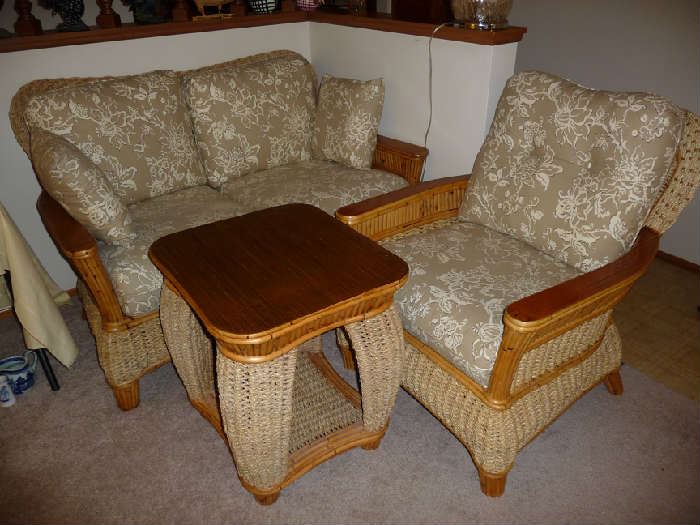 RARELY USED RATTAN LOVESEAT, CHAIR & SIDE TABLE