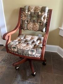 Set of 6 club arm chairs (on wheels)