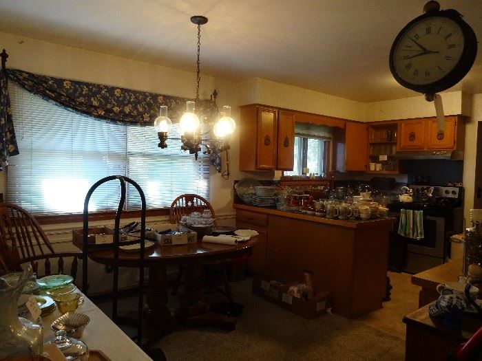 SAGINAW TWP ESTATE SALE in Saginaw, MI starts on 9/27/2017