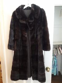 Women's mink coat, in excellent condition
