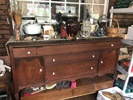 Kitchen Primitives, Sideboard, Heinz Commercial Bean pot