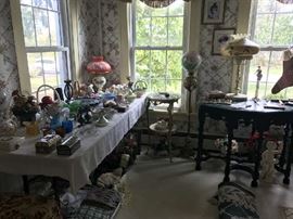 Marble Top 2 Tier Table Plant Stand, Ornate Leg table, Organ Lamp, Table Linens, collectibles