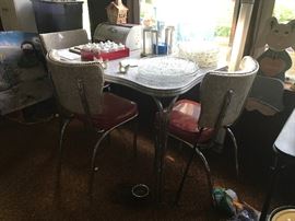 Retro Kitchen Table and Chairs 