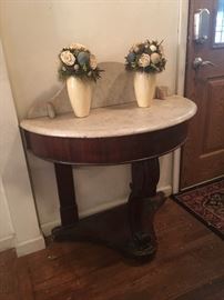ANTIQUE MARBLE TOP 1/2 ROUND ENTRY TABLE