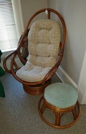Papasan Chair & Footstool