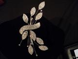 Beautiful Hairpin by Cora