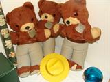 Original Smoky the Bears in very good condition
Check out our website at www.pes3d.com for more pics