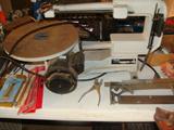 Delta Shopmaster Scroll Saw - Model SS250 Type I
All power tools have been tested and are in good working order.