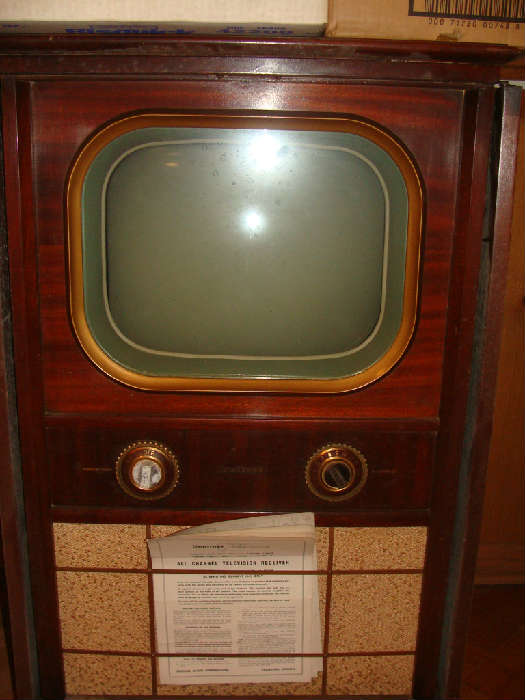 Vintage 1951 Television Set