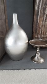 Silver vase and pedestal.