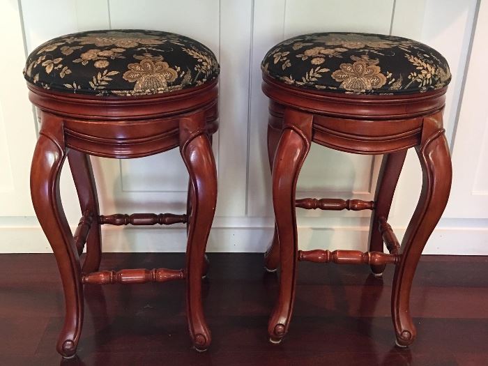 These lovely stools need some TLC - the tops are not attached. 