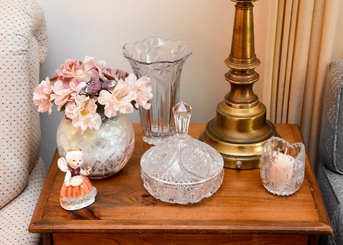 Crystal, Glassware, & Collectible Figurines