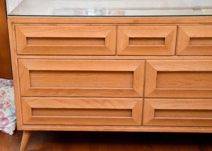 Mid Century Modern Lowboy Dresser / Chest of Drawers by R-Way  