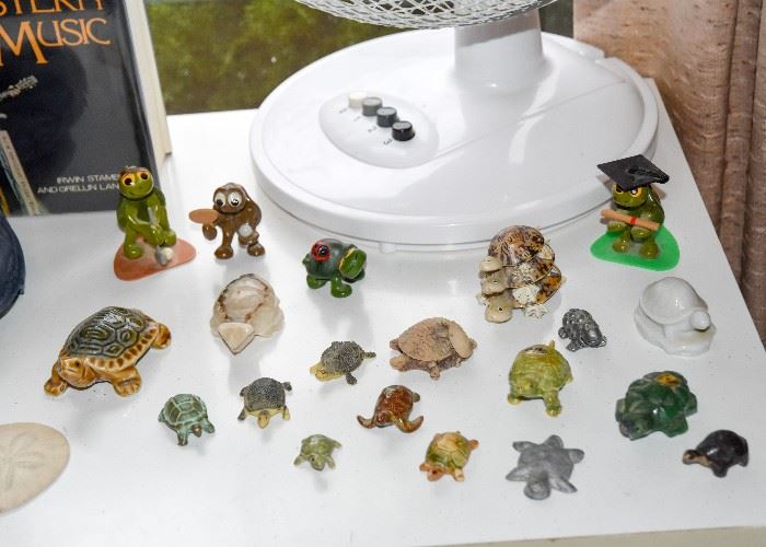 Turtle Figurines