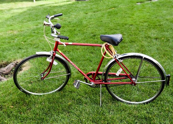 Men's Schwinn Bike (Red)