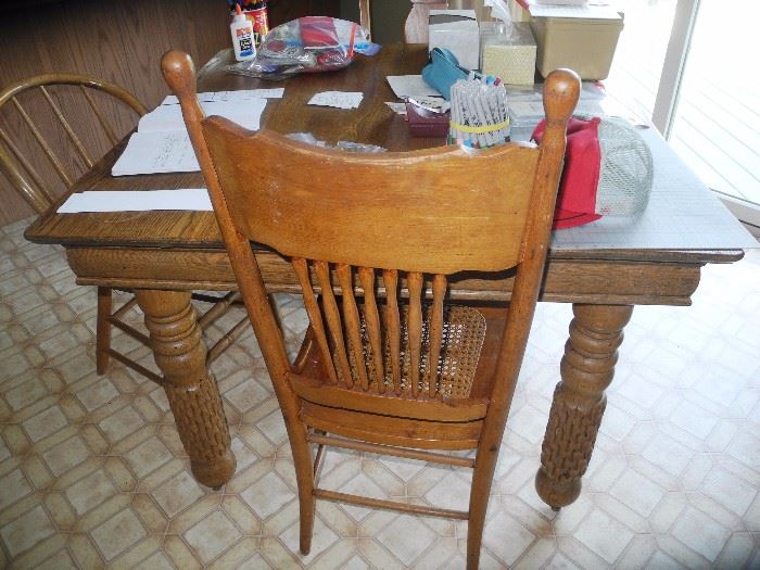 Antique table with 11 leaves!!!