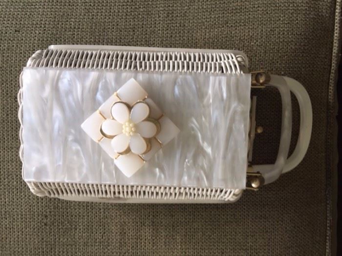 Beautiful vintage purse with mother of pearl