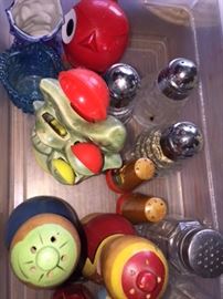 Salt/pepper collection