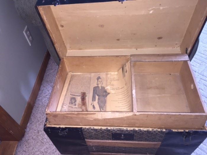 Antique trunk, old advertising