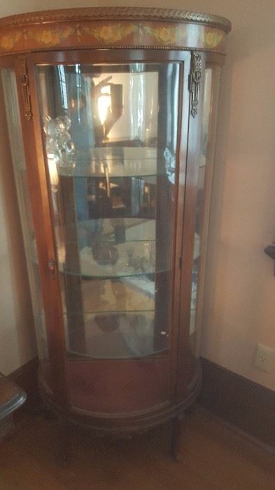 Curved glass cabinet