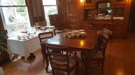 Set Number Two  This Baby Has 7 Leaves and gets to almost 14 feet and Has 10 Chairs